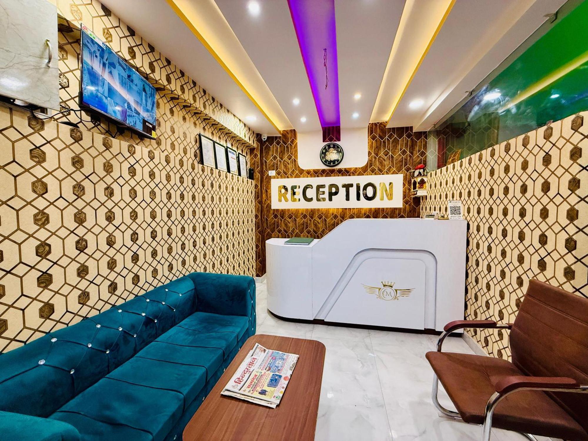 Hotel Golden Crystal パトナー エクステリア 写真